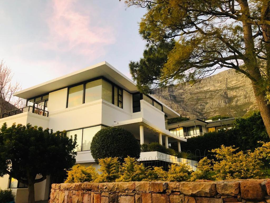 Table Mountain Guest Cottage With Private Garden Кейптаун Екстериор снимка
